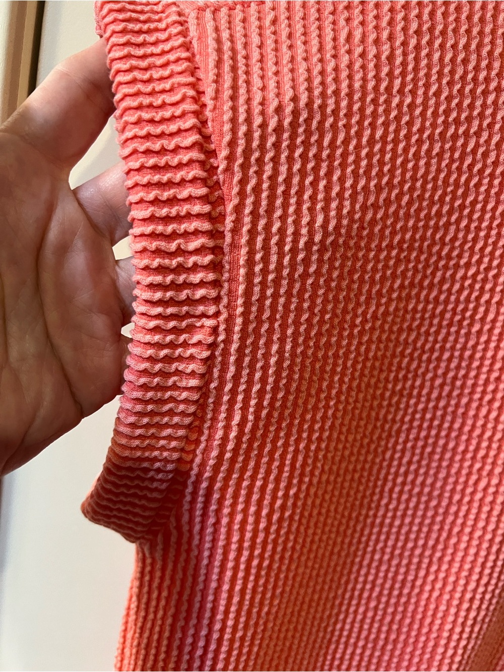 Textured Short-Sleeve Tunic Top in Coral Pink H032 - Picture 5 of 5